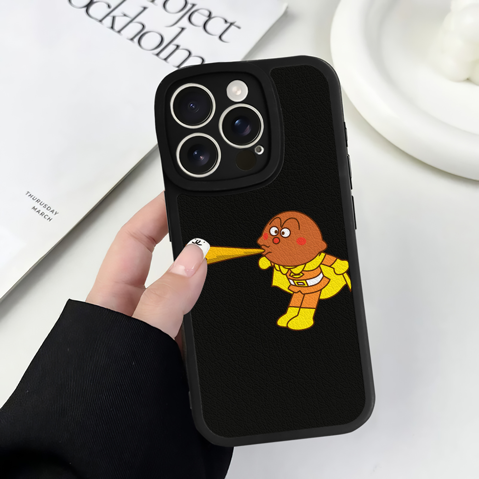 （画像用） アンパンマン Anpanman 【iPhone 16シリーズ対応】シリコンスマホケース（レザー調） 材質：シリコン